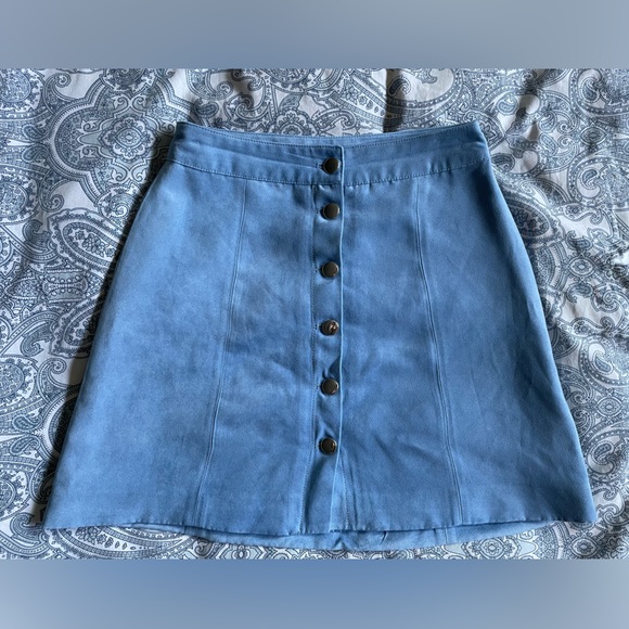 Button up skirt - Picture 2 of 5